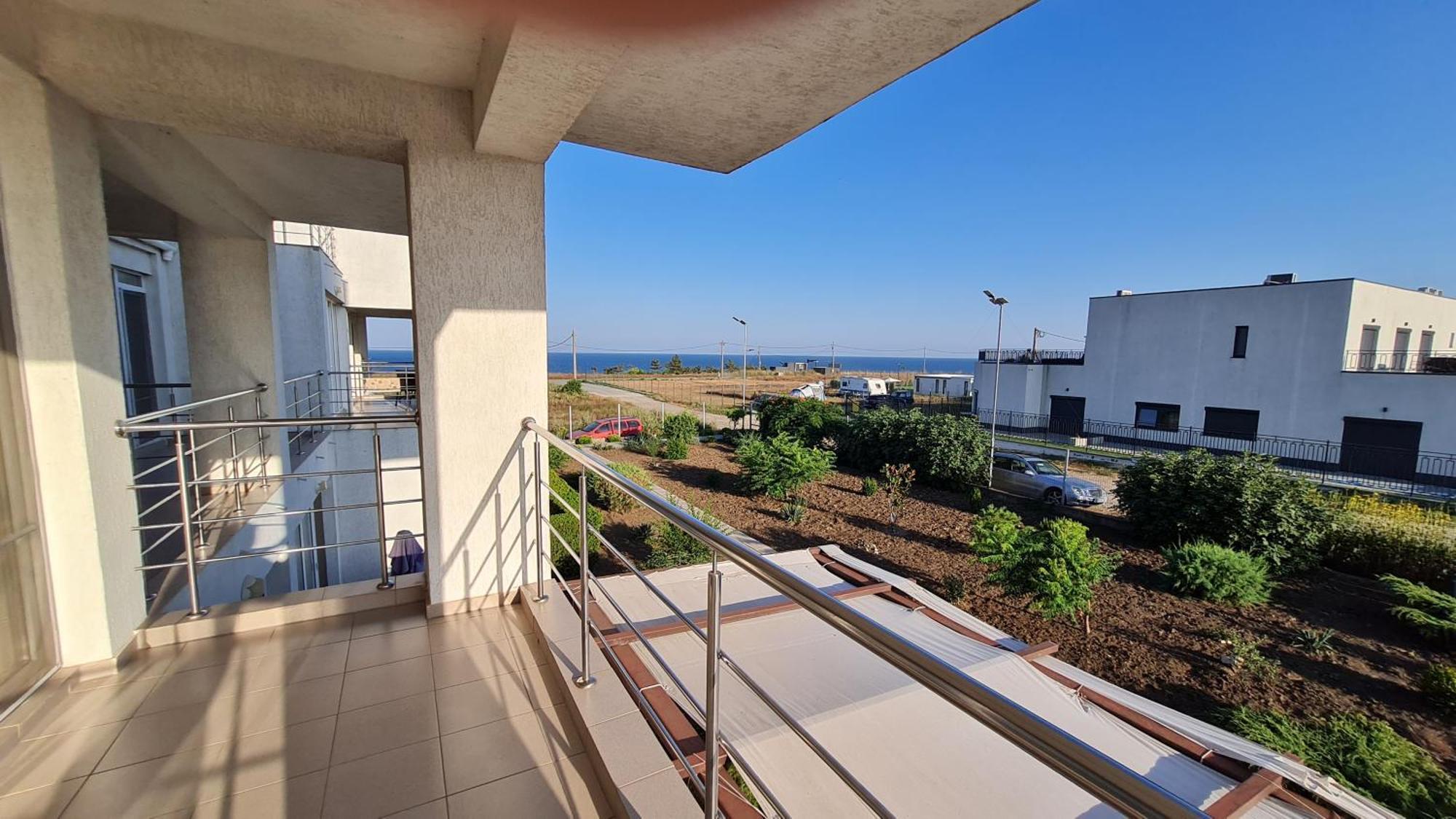 Casa Bellevue Apartment คอสติเนช ภายนอก รูปภาพ