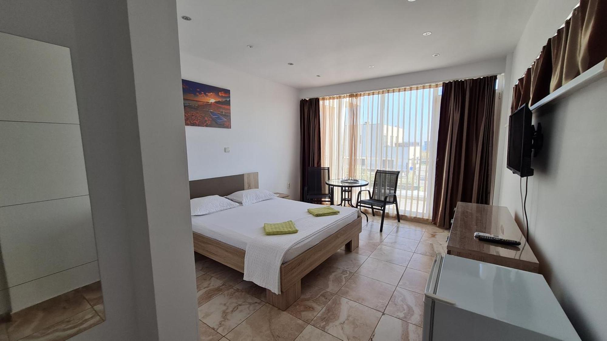 Casa Bellevue Apartment คอสติเนช ภายนอก รูปภาพ