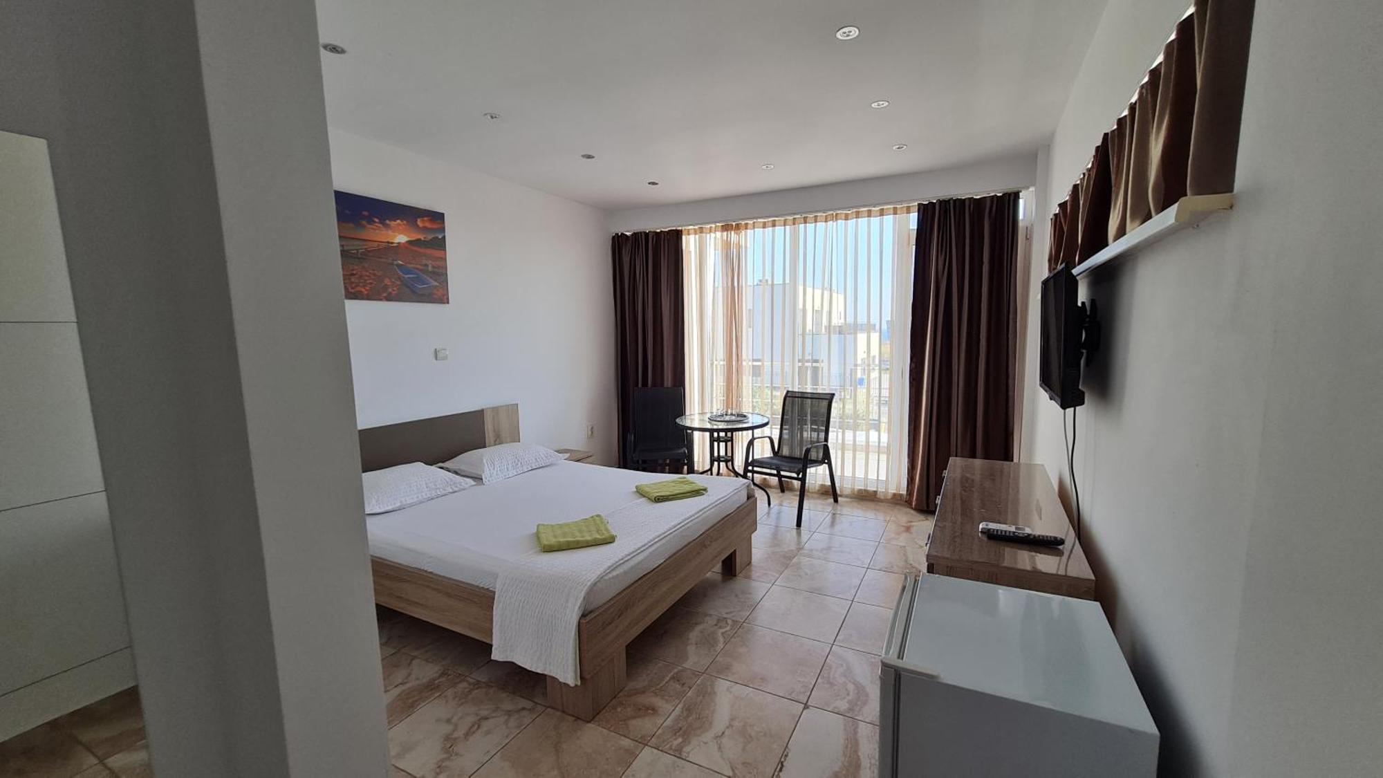 Casa Bellevue Apartment คอสติเนช ภายนอก รูปภาพ