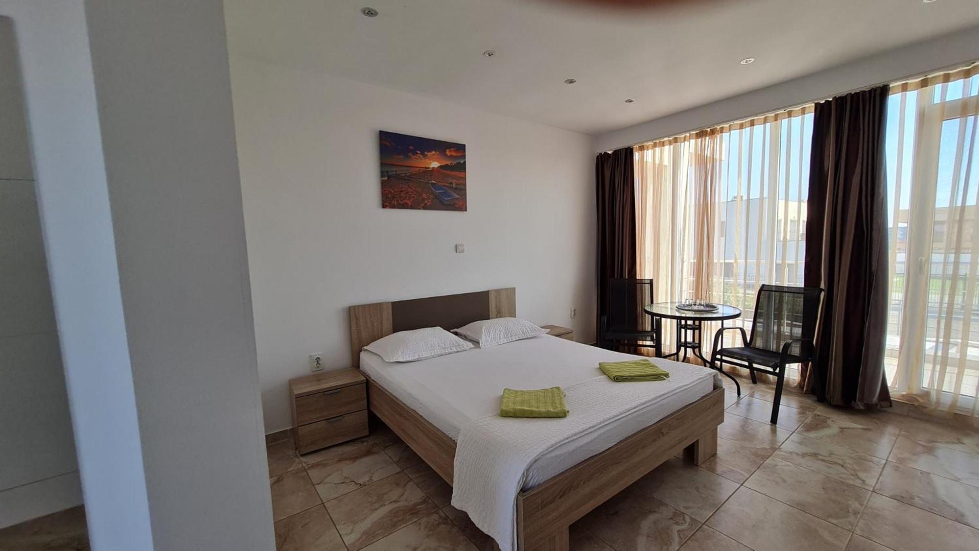Casa Bellevue Apartment คอสติเนช ภายนอก รูปภาพ